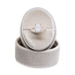 Moonstone – Silver front view)